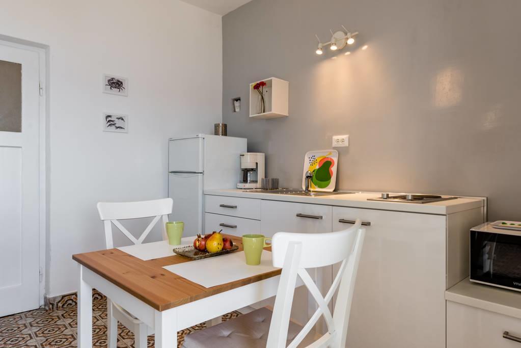 Nona Nata'S House Apartment Бол Екстериор снимка